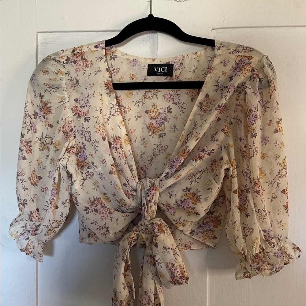 Vici Cream Floral Tie-Front Blouse